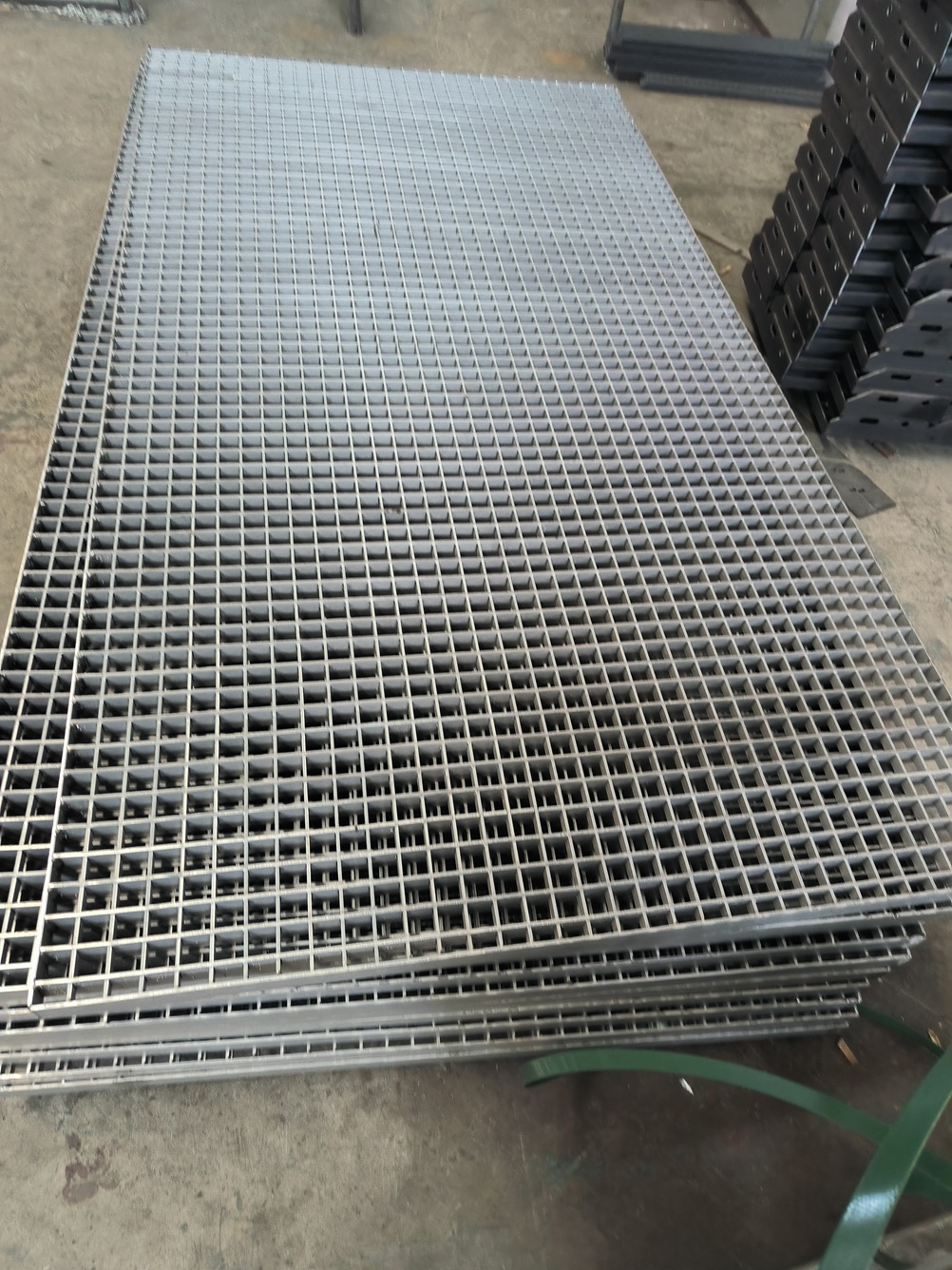 2205双向钢不锈钢格栅